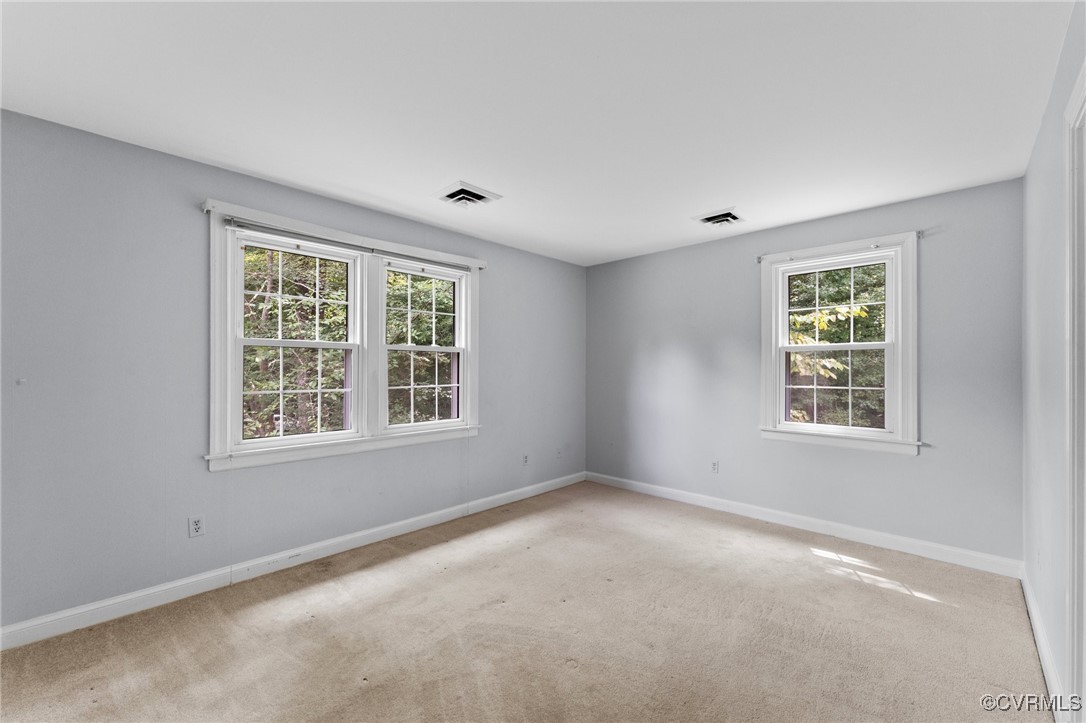1633 Kings Rd