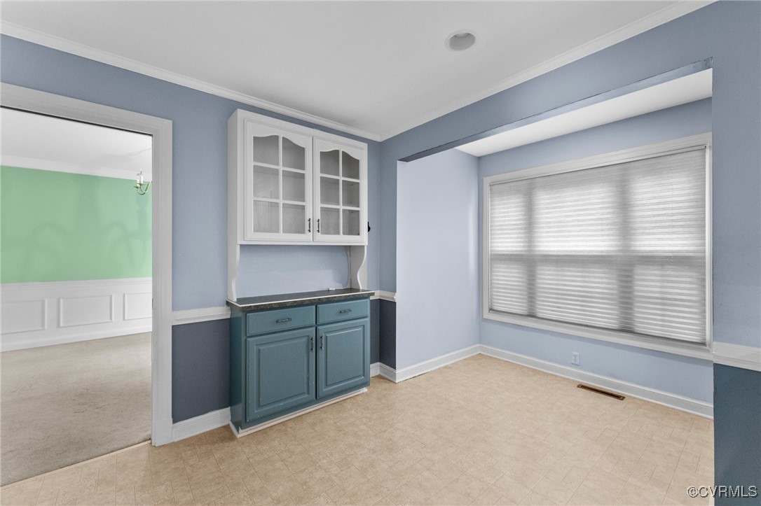 1633 Kings Rd