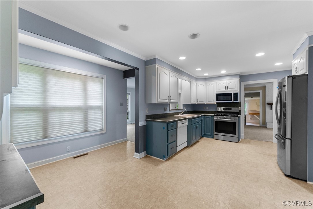 1633 Kings Rd