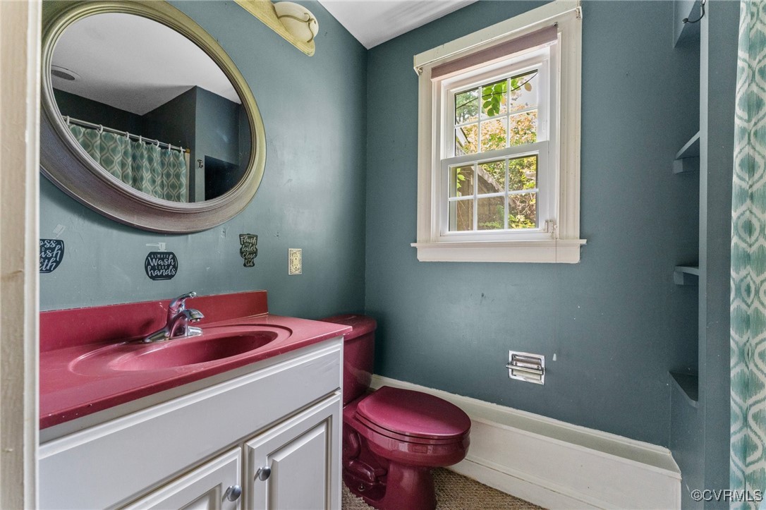 1633 Kings Rd