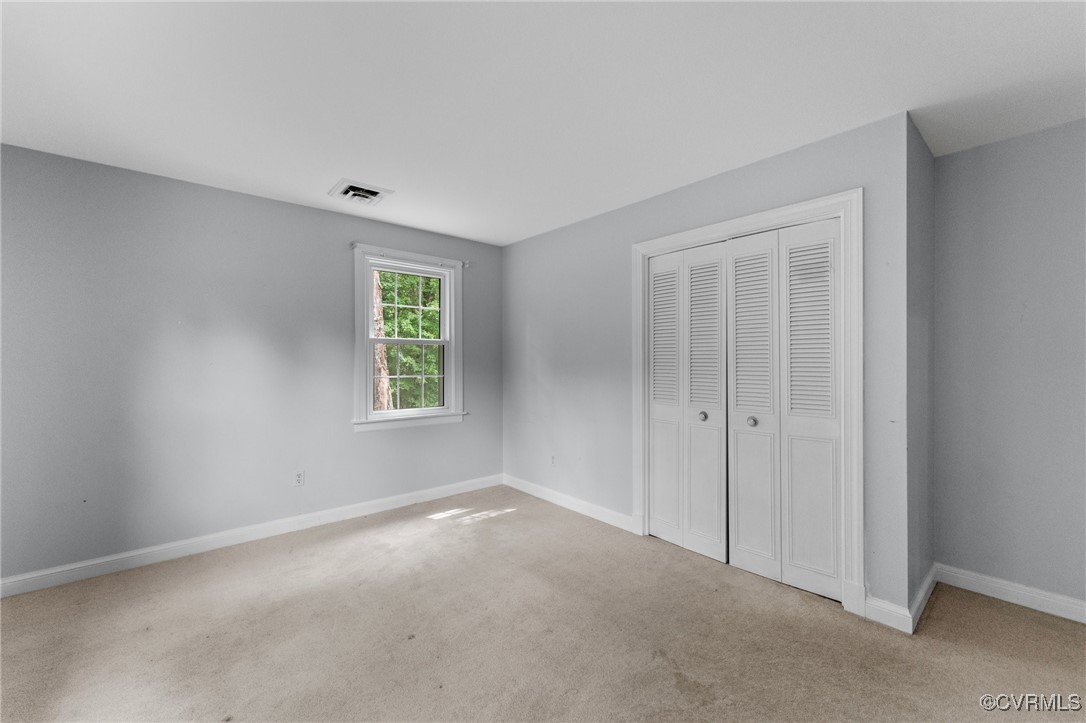 1633 Kings Rd
