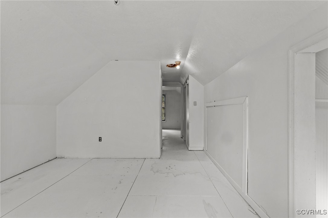6379 Amasis Ct