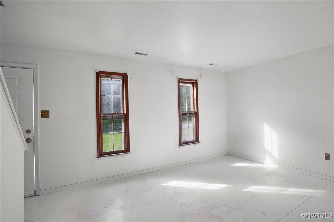 6379 Amasis Ct