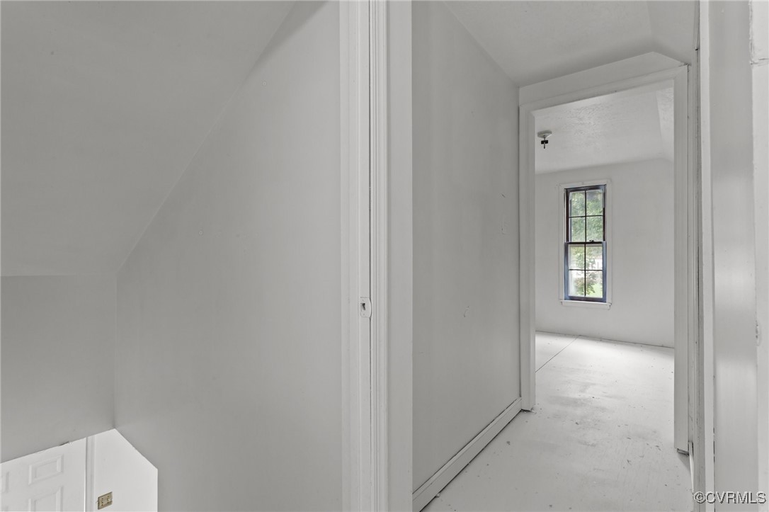 6379 Amasis Ct