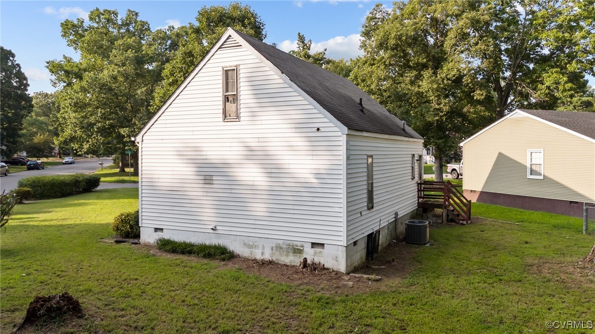 6379 Amasis Ct