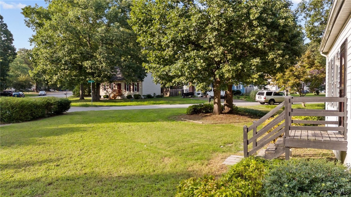 6379 Amasis Ct