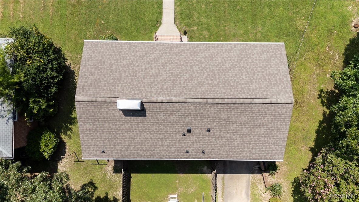 2807 W Broadway