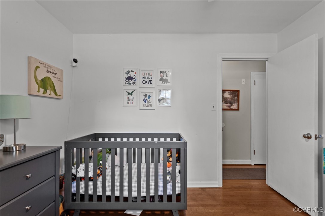 2807 W Broadway