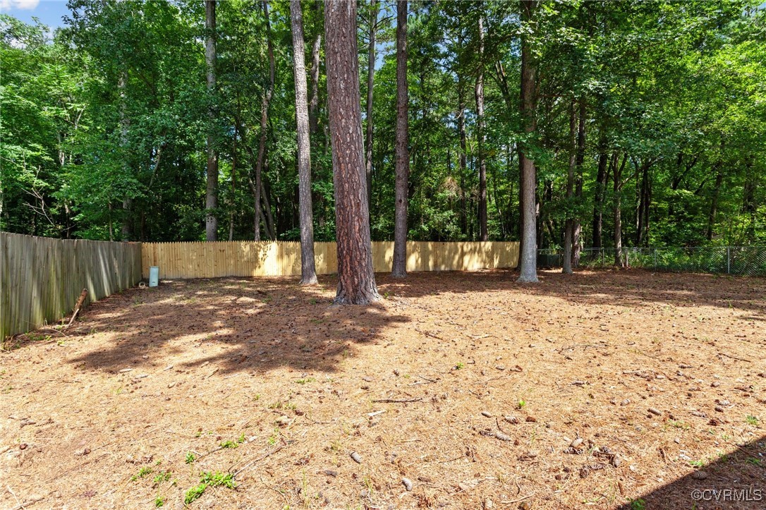 307 Lakewood Dr