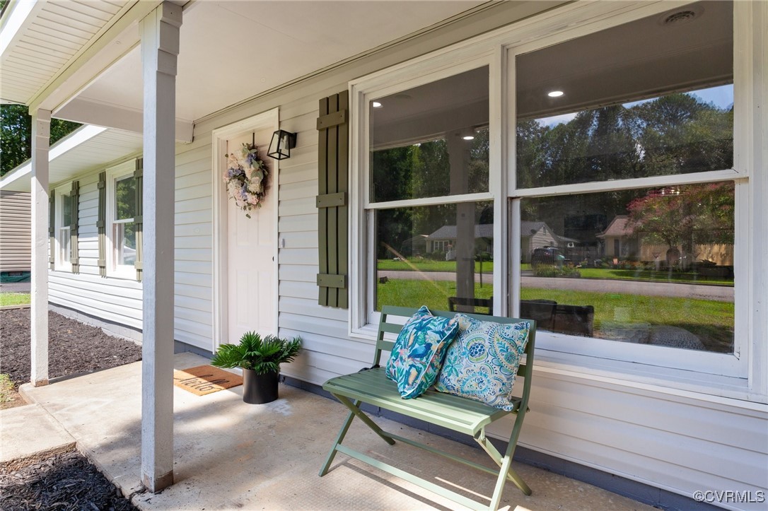 307 Lakewood Dr