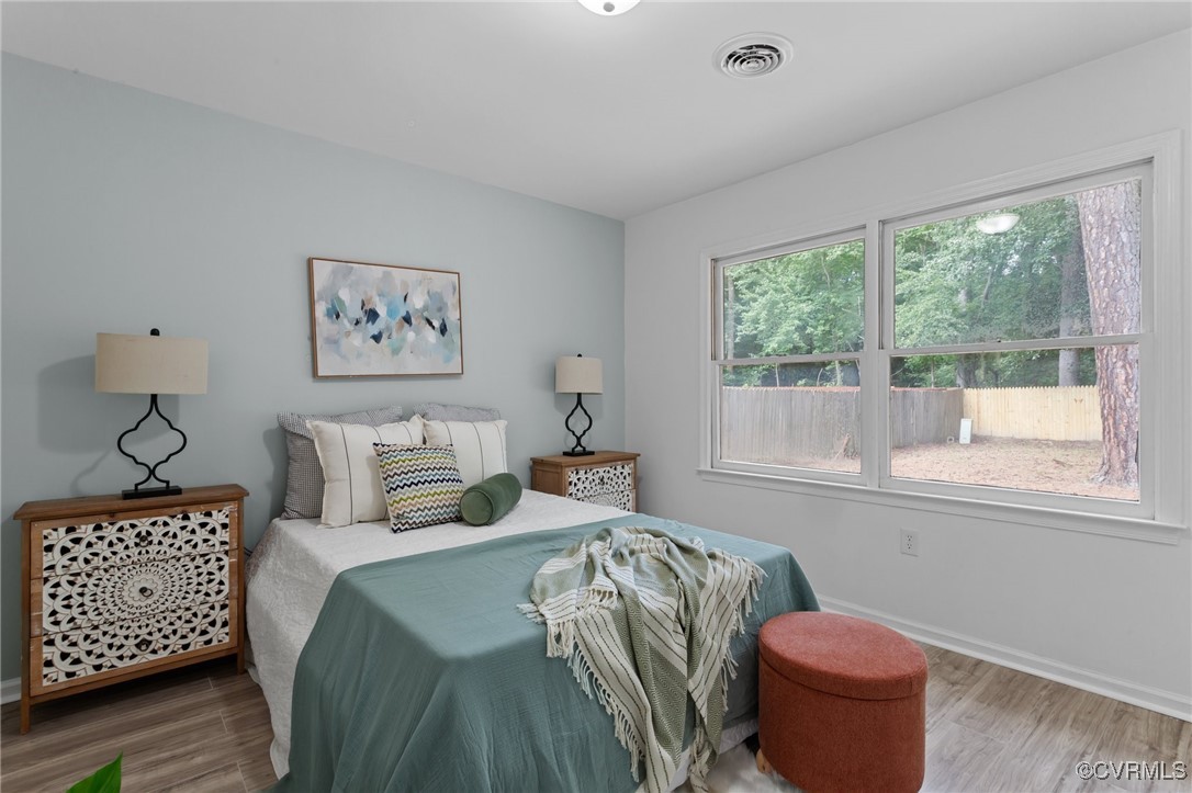 307 Lakewood Dr