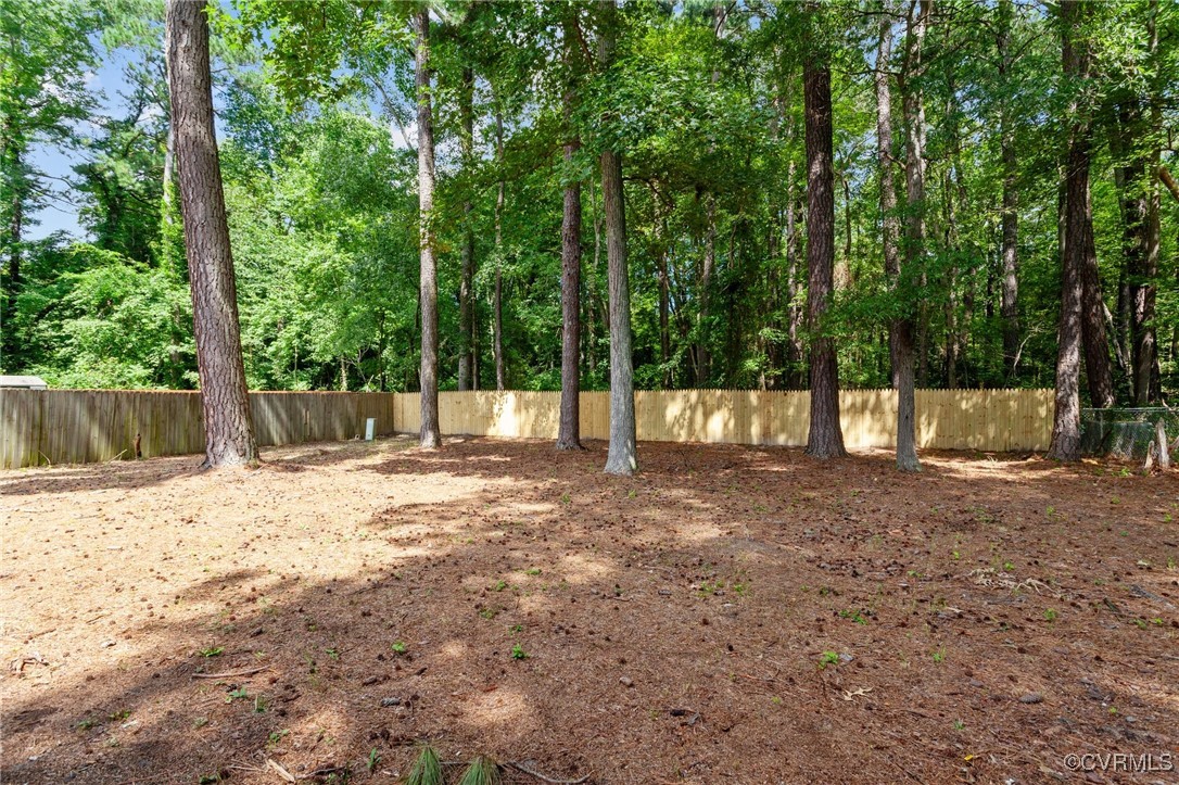 307 Lakewood Dr
