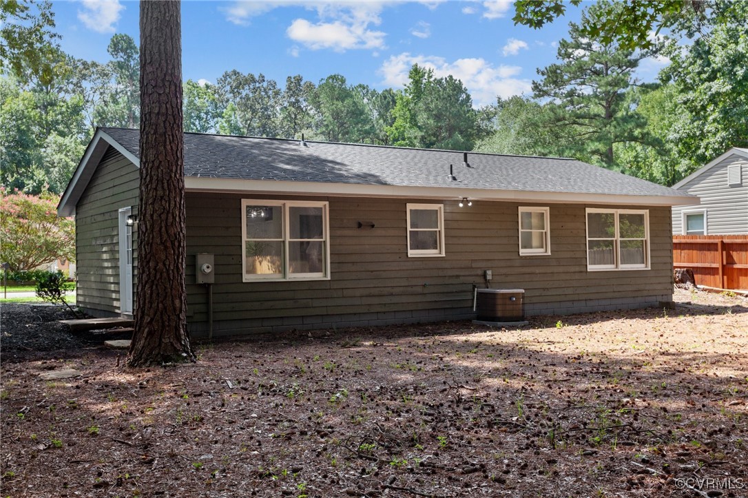 307 Lakewood Dr