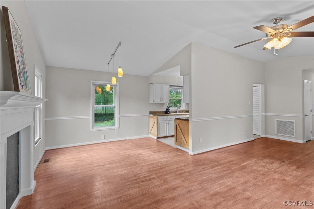 7218 Snaffle Ln