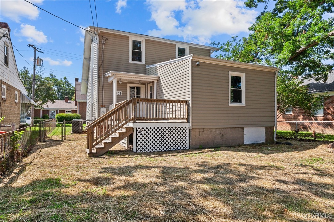 206 Lynchburg Ave