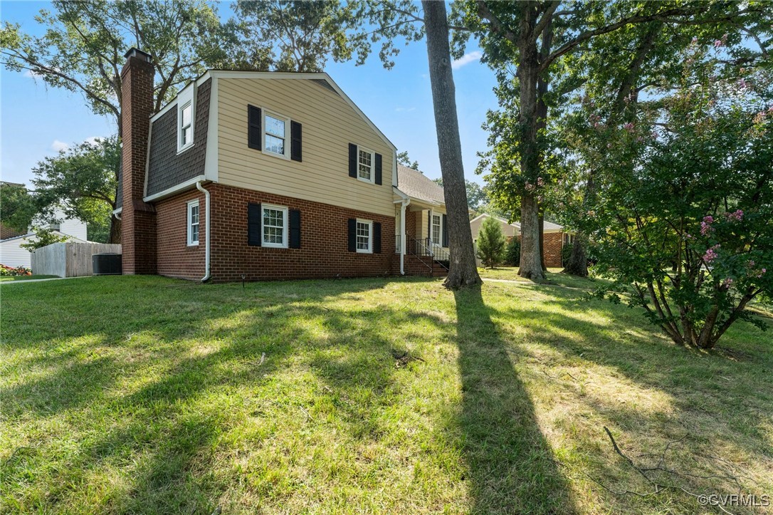 7401 Kirkwall Dr