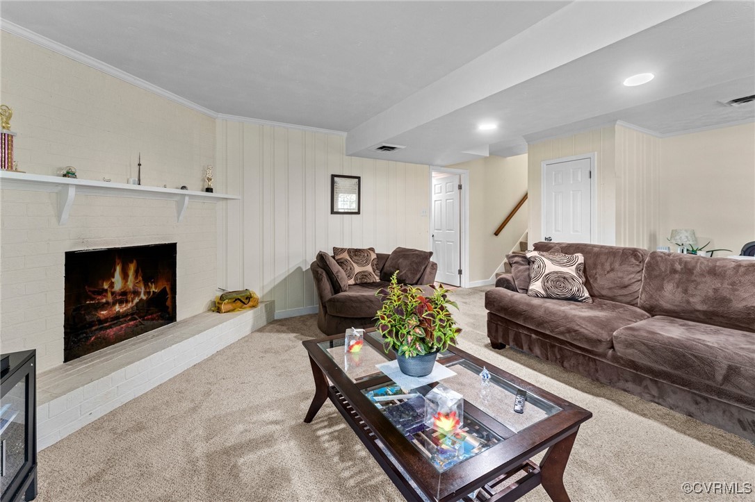 7401 Kirkwall Dr