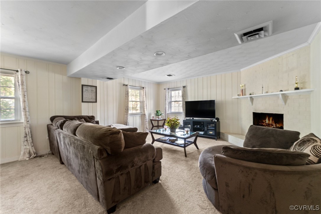 7401 Kirkwall Dr