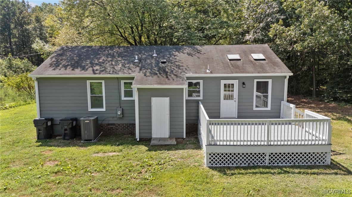 5830 Osterbind Ln