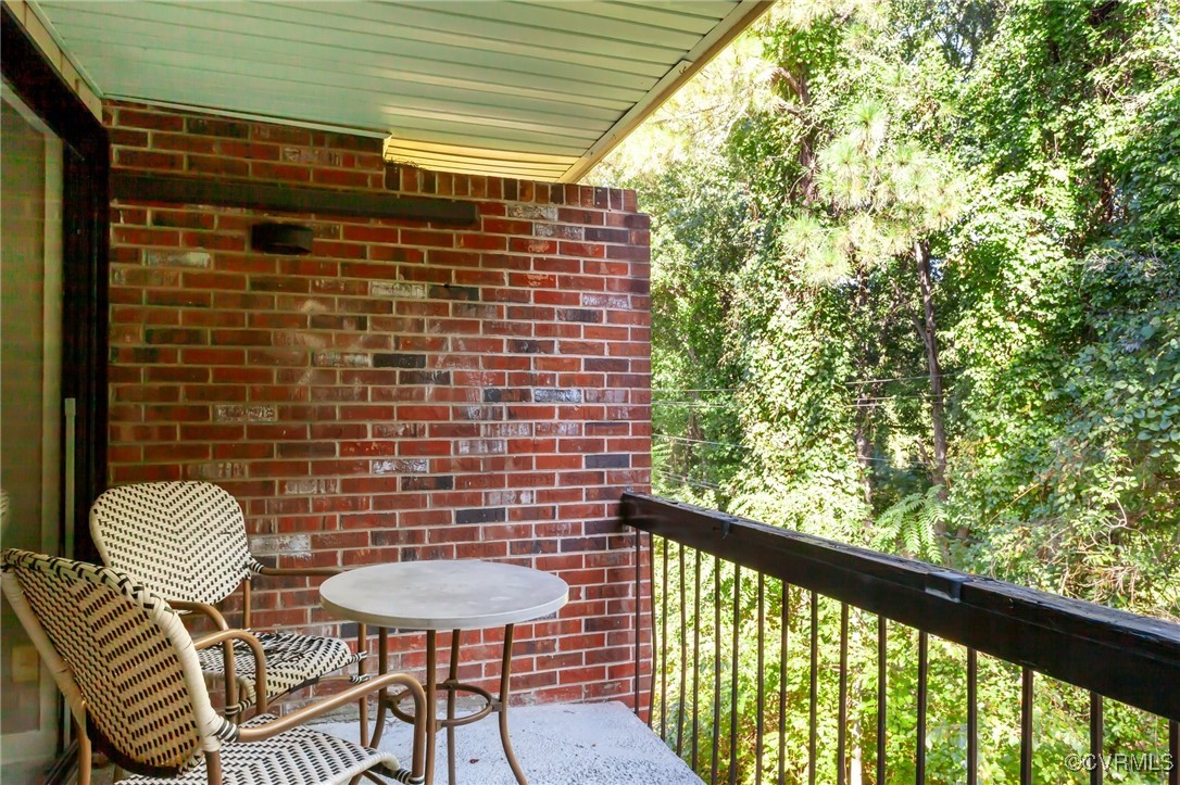 5202 Castlewood Rd Unit#E