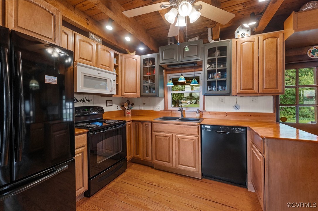 151 Locust Ln