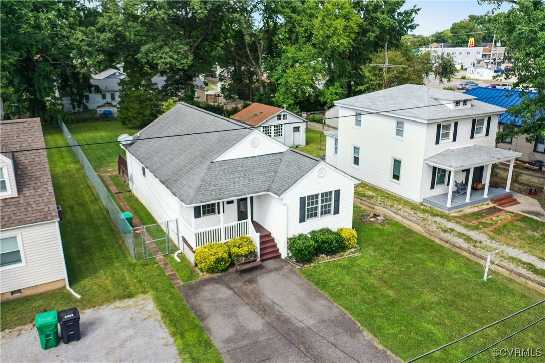 130 Roanoke Ave