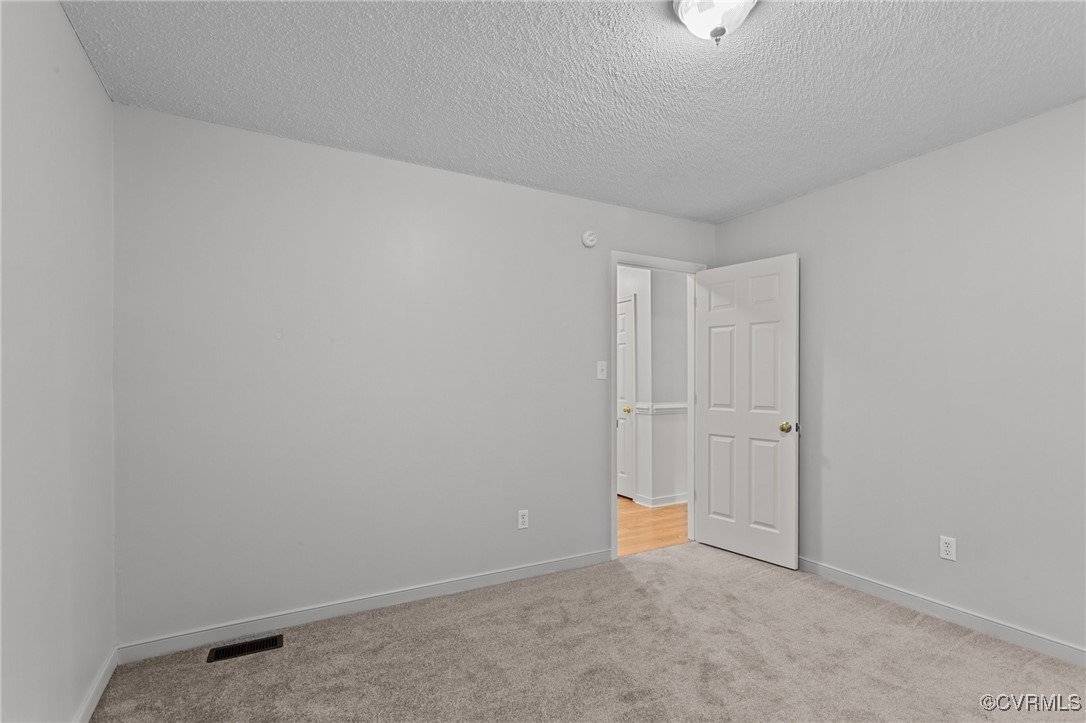 4406 Pheasant Cir