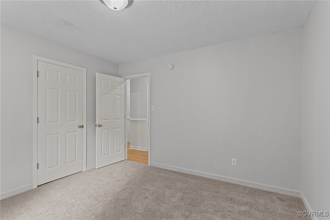 4406 Pheasant Cir