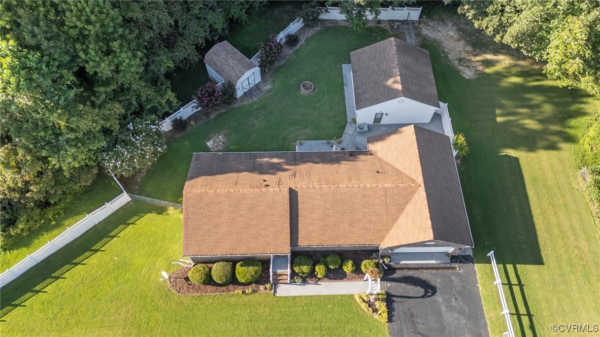 18212 Bonneville Ln