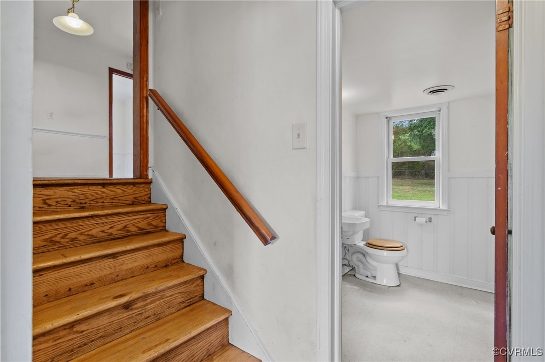 1705 Lauderdale Dr