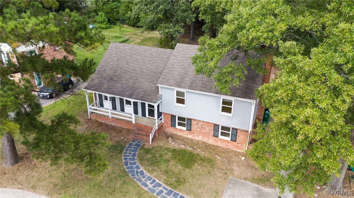 1705 Lauderdale Dr