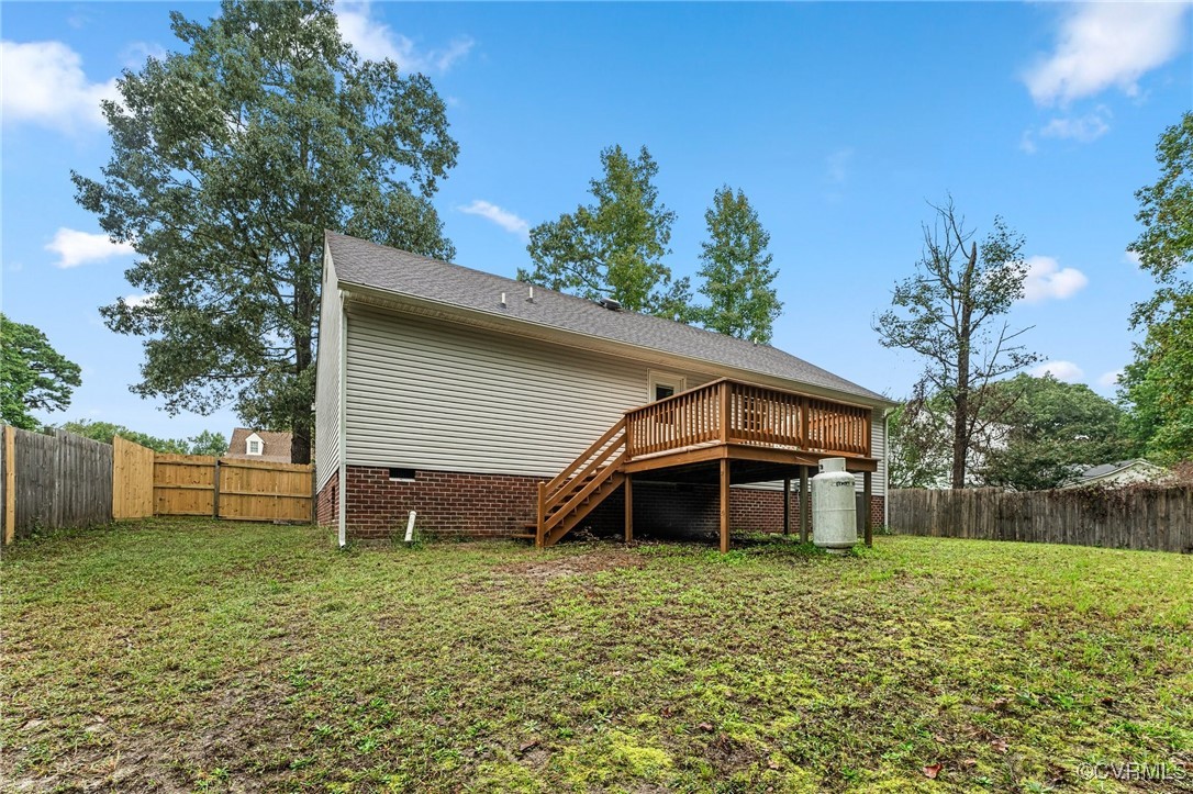 5513 Mulberry Dr