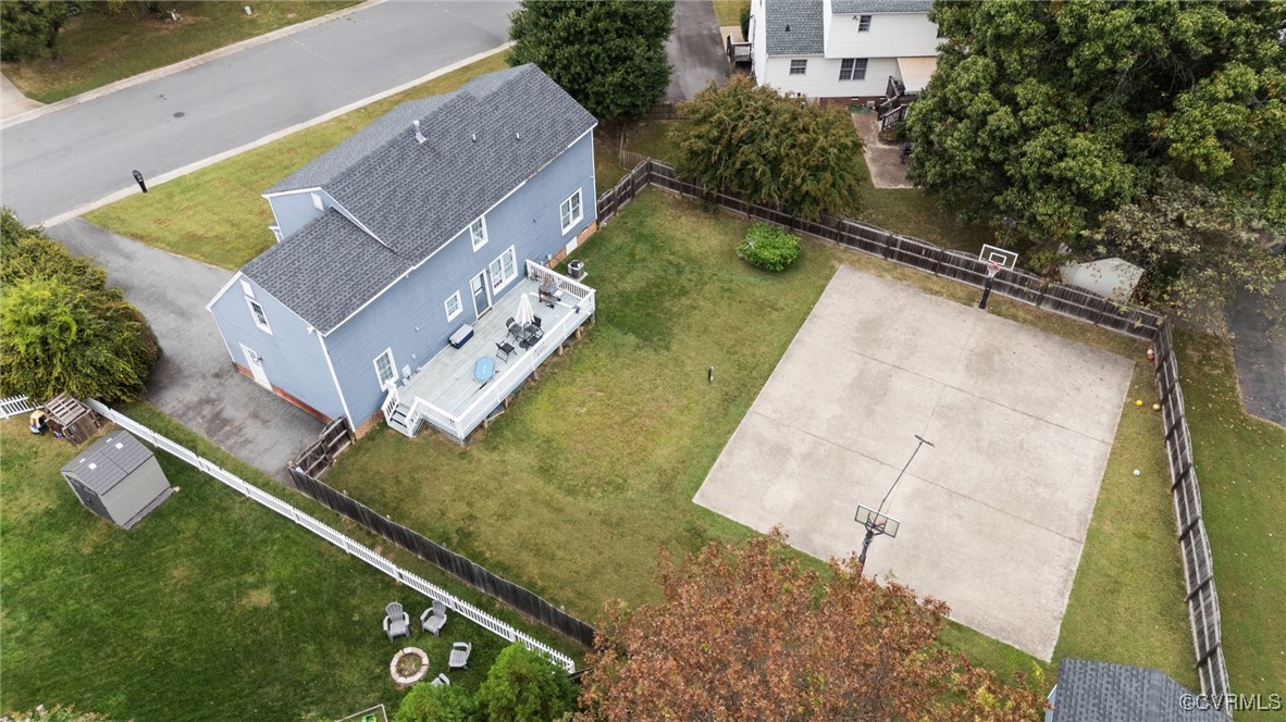6177 Midnight Dr