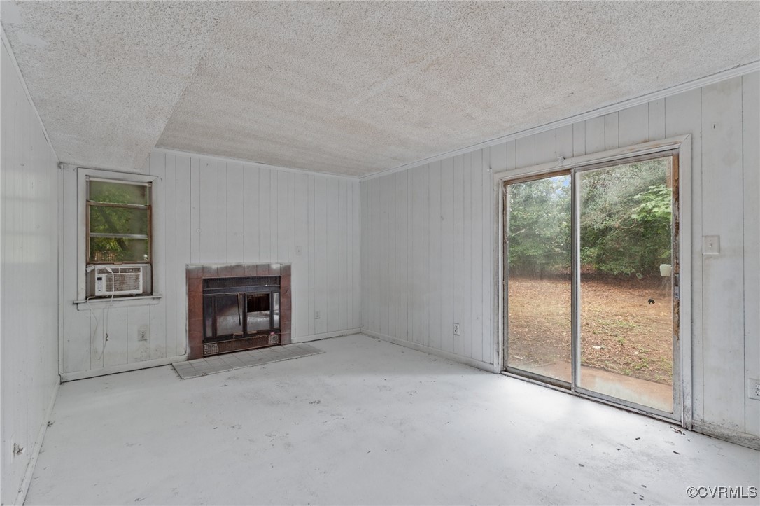 603 Elmfield Dr