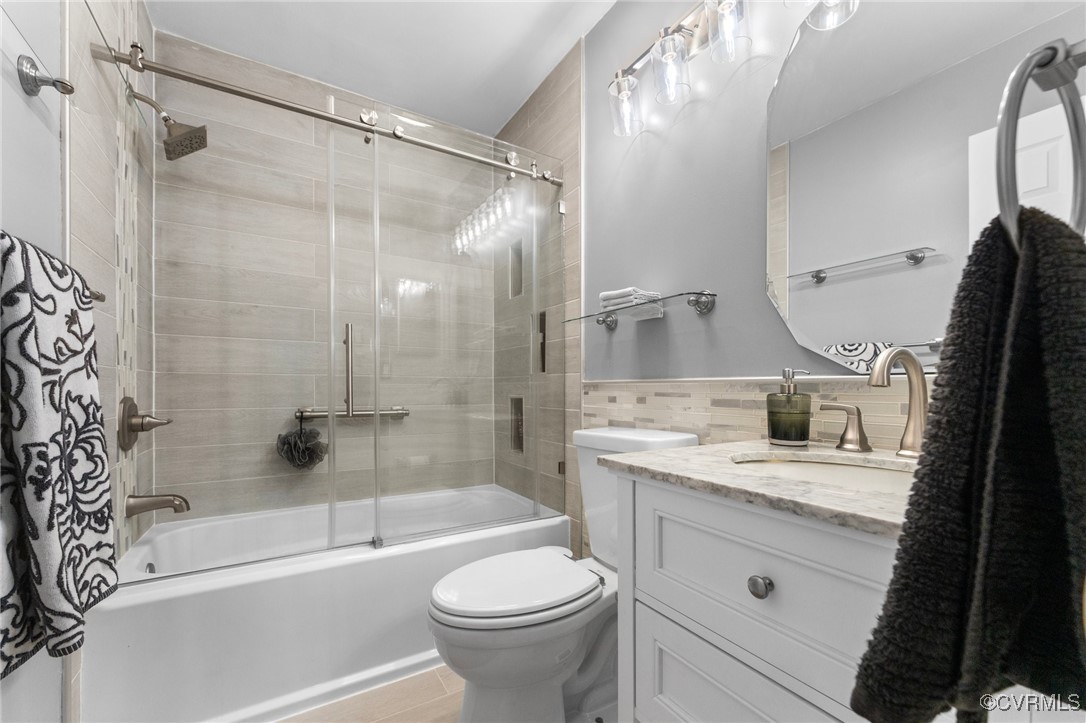 3820 Carolee Ct