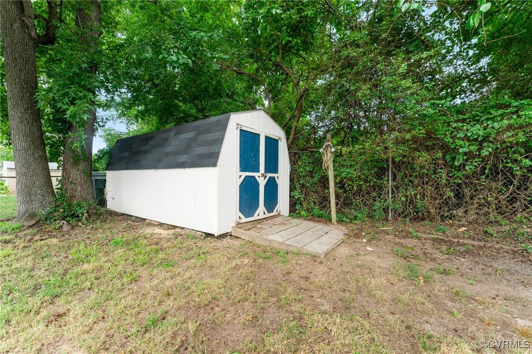 3820 Carolee Ct