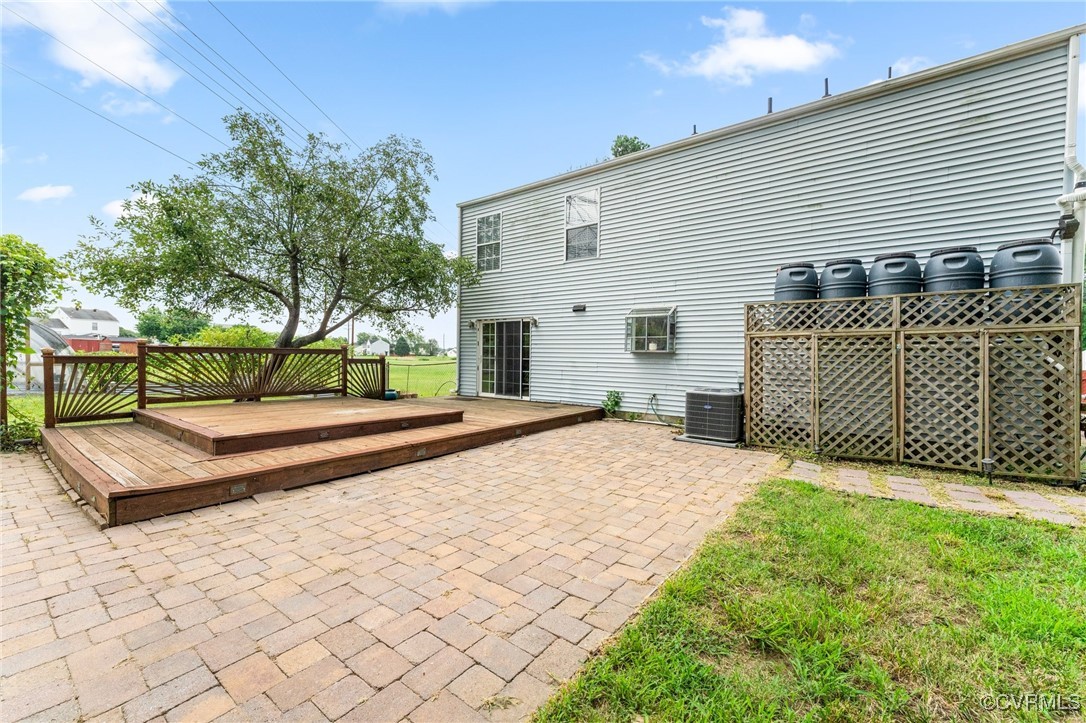 3820 Carolee Ct