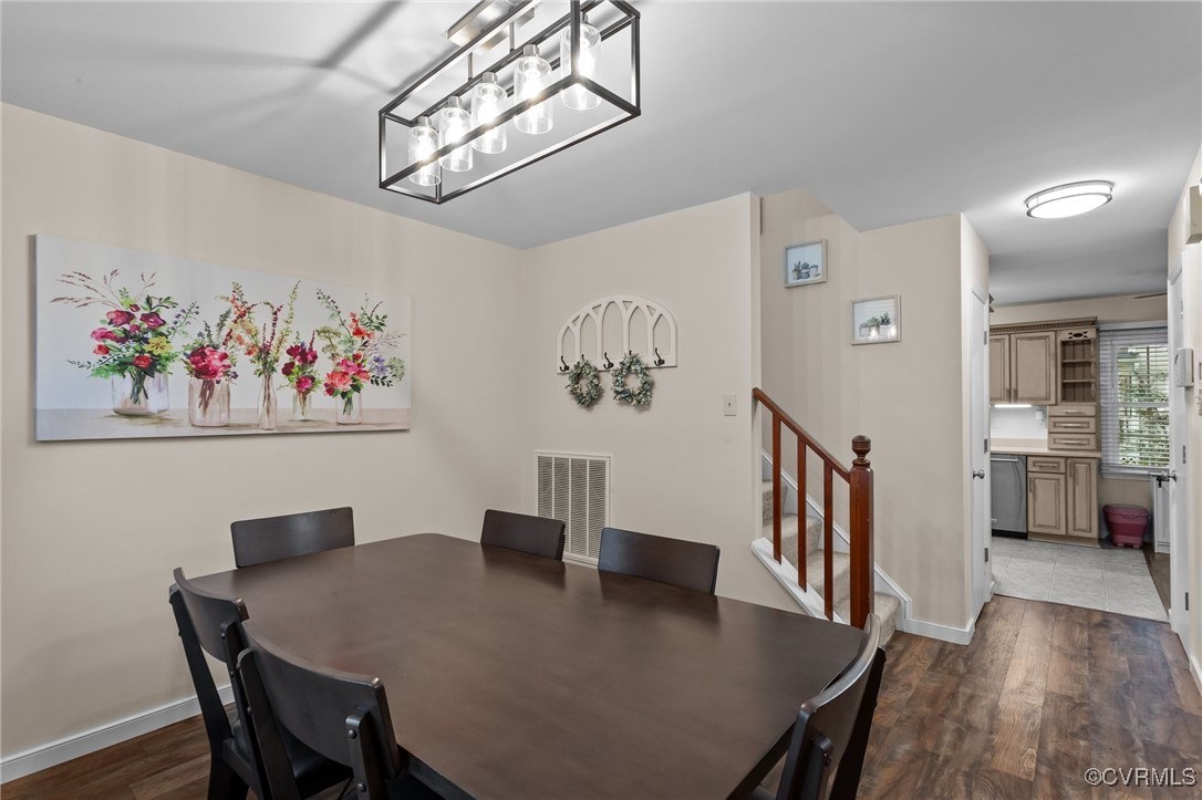 14001 Salten Ct