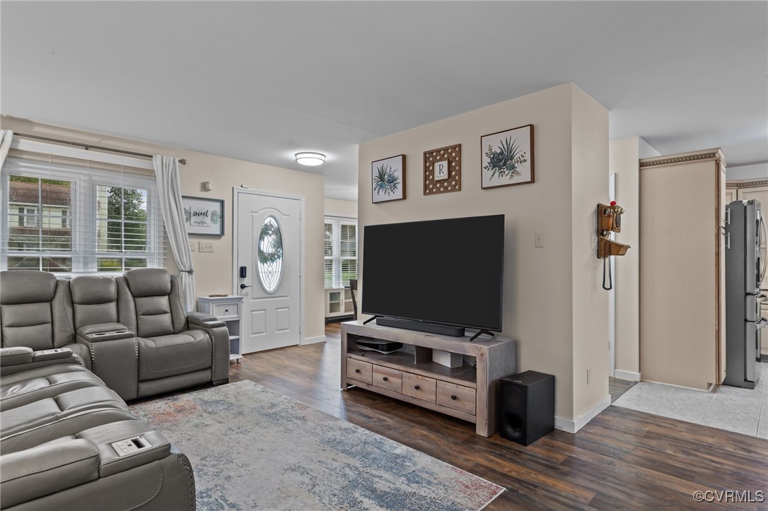 14001 Salten Ct
