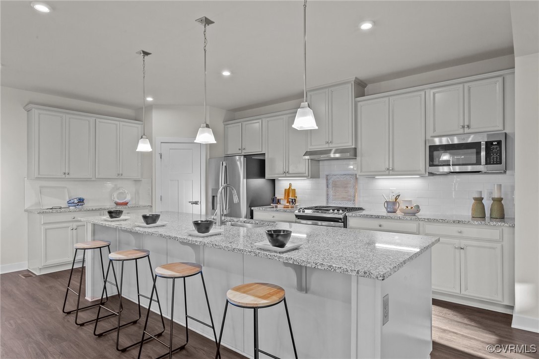 9331 Janeway Dr
