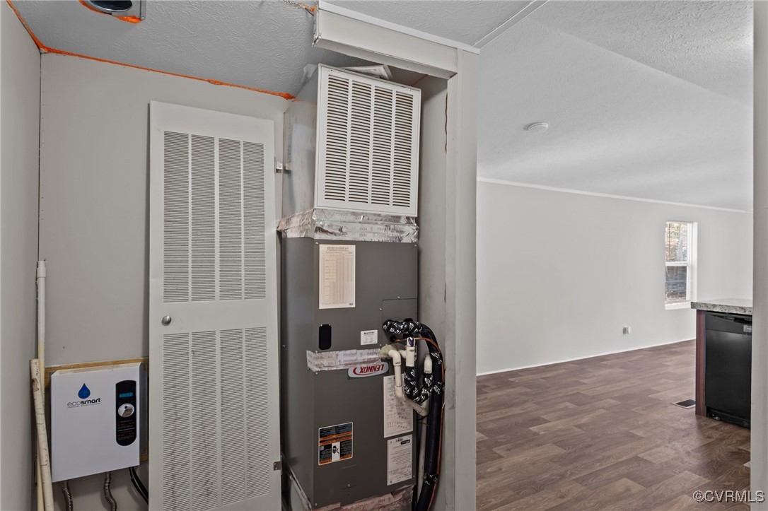 2728 Tidewater Trl