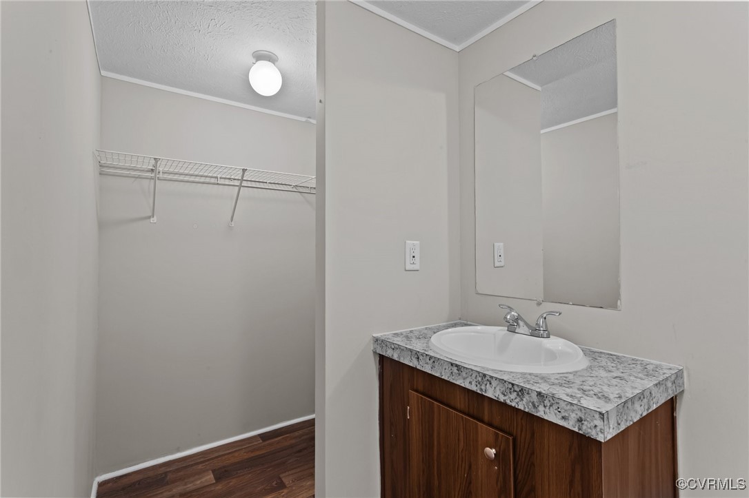 2728 Tidewater Trl