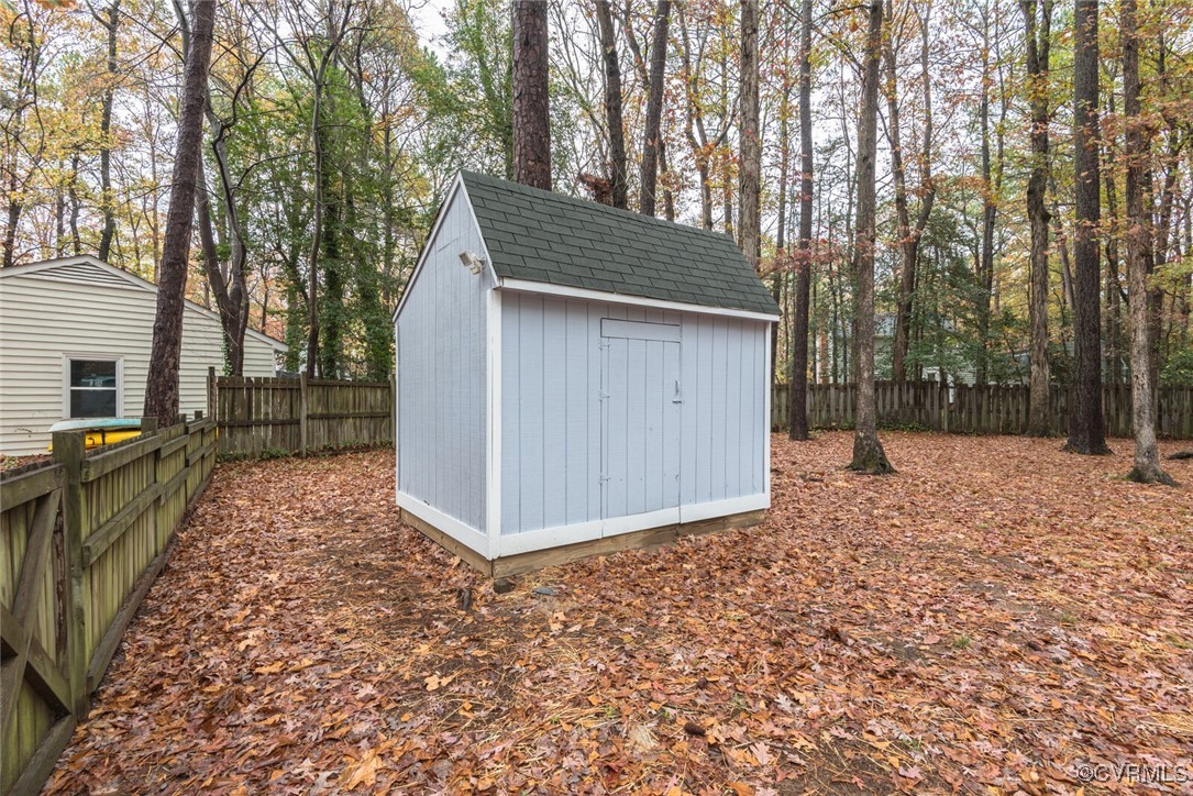 11105 Quail Roost Ct