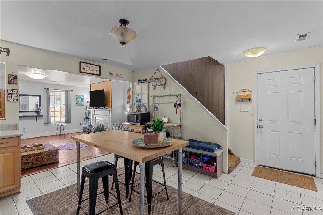 806 Jessamine St