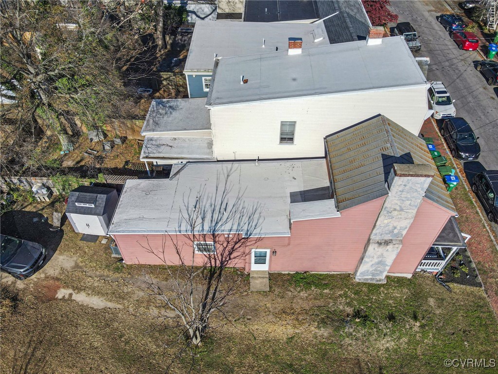 806 Jessamine St