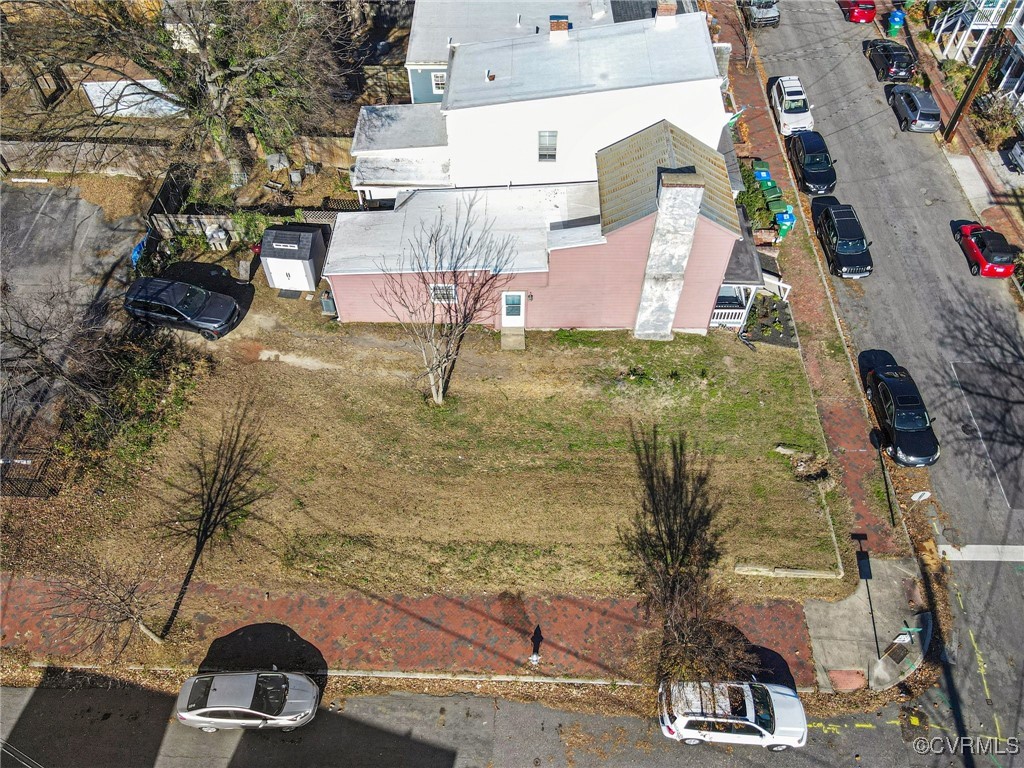 806 Jessamine St