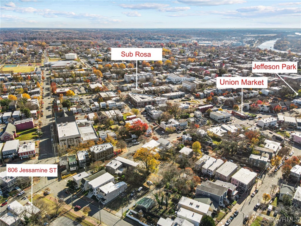 806 Jessamine St