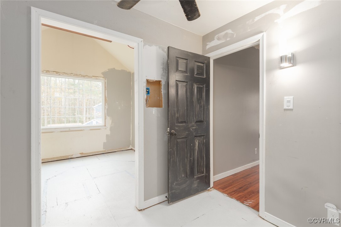 3000 Warren Ter