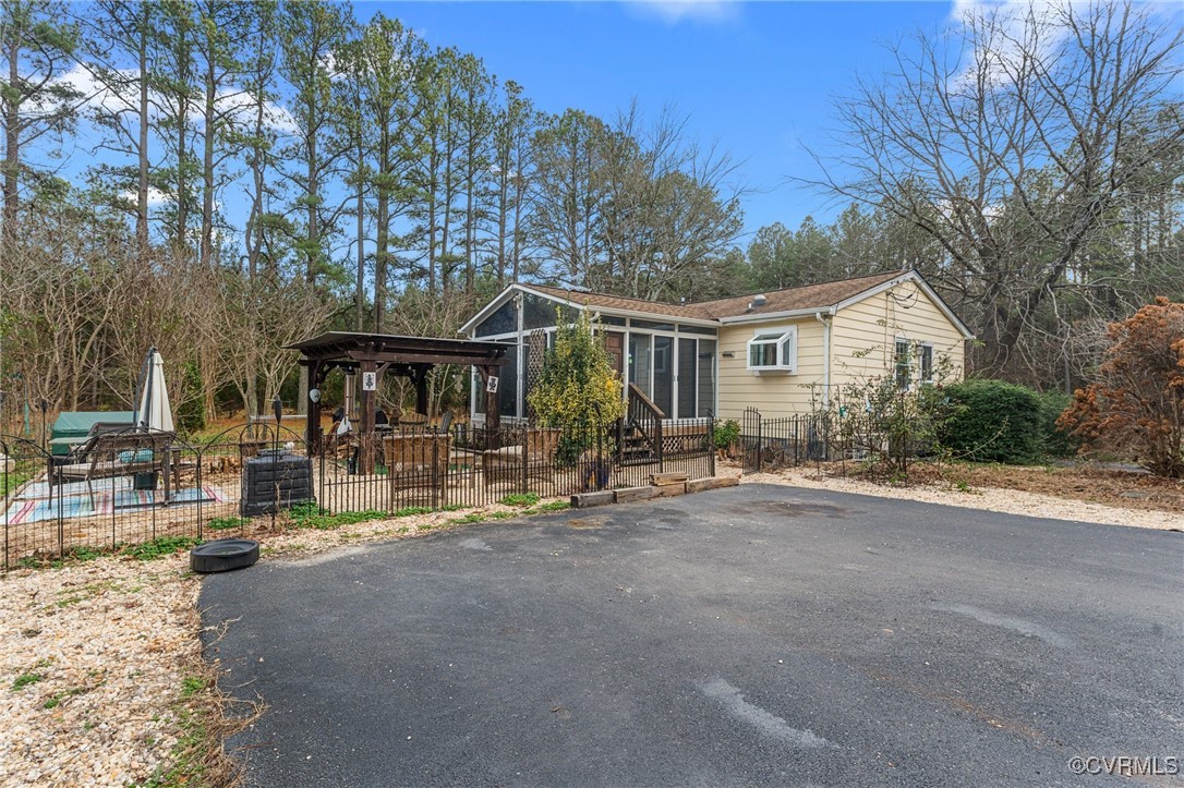 11582 Mount Hope Church Rd
