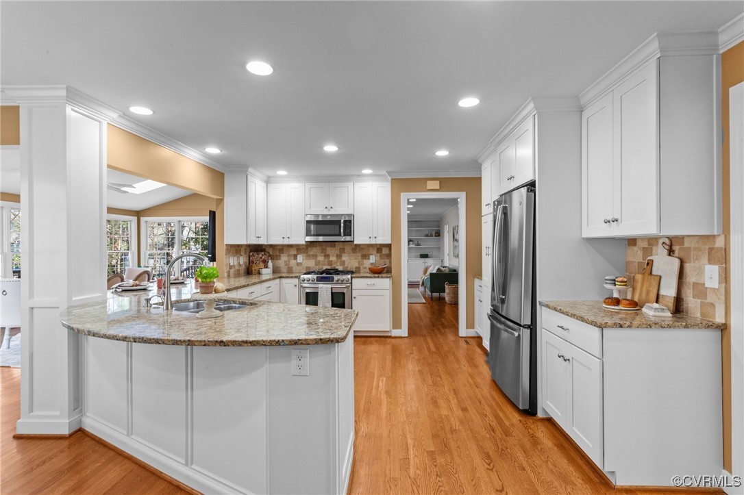 2708 Cottage Cove Dr